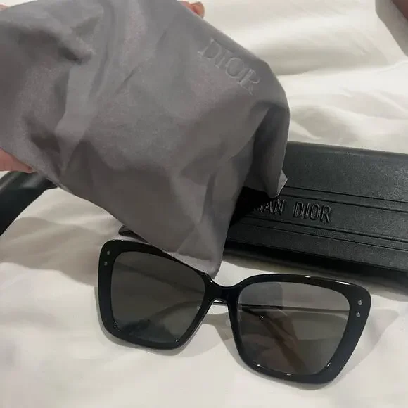 Dior Miss Dior Mirrored Sunglasses 14A7 Black-Gunmetal/Gray Silver Mirror - Picture 5 of 7